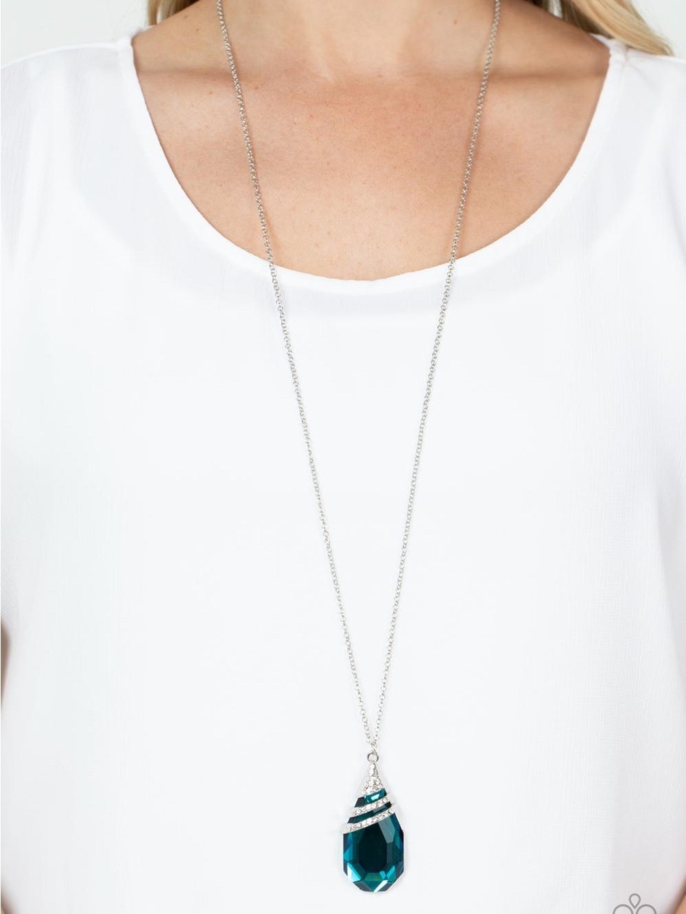 NWT White Rhinestones/Blue Gem Pendant Necklace & Earrings(Last Set)